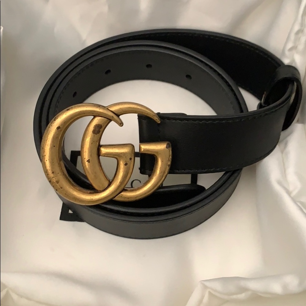 AUTHENTIC Gucci Leather Belt w/ Double G Buckle, size 90/36, fits size 8, 1.5in